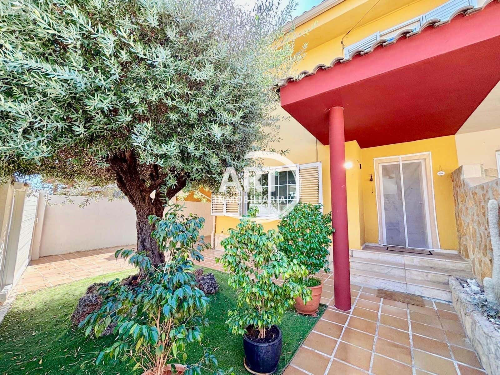 5 bedroom Villa for sale in L'Eliana with pool garage - € 670,000 (Ref: 10054622)