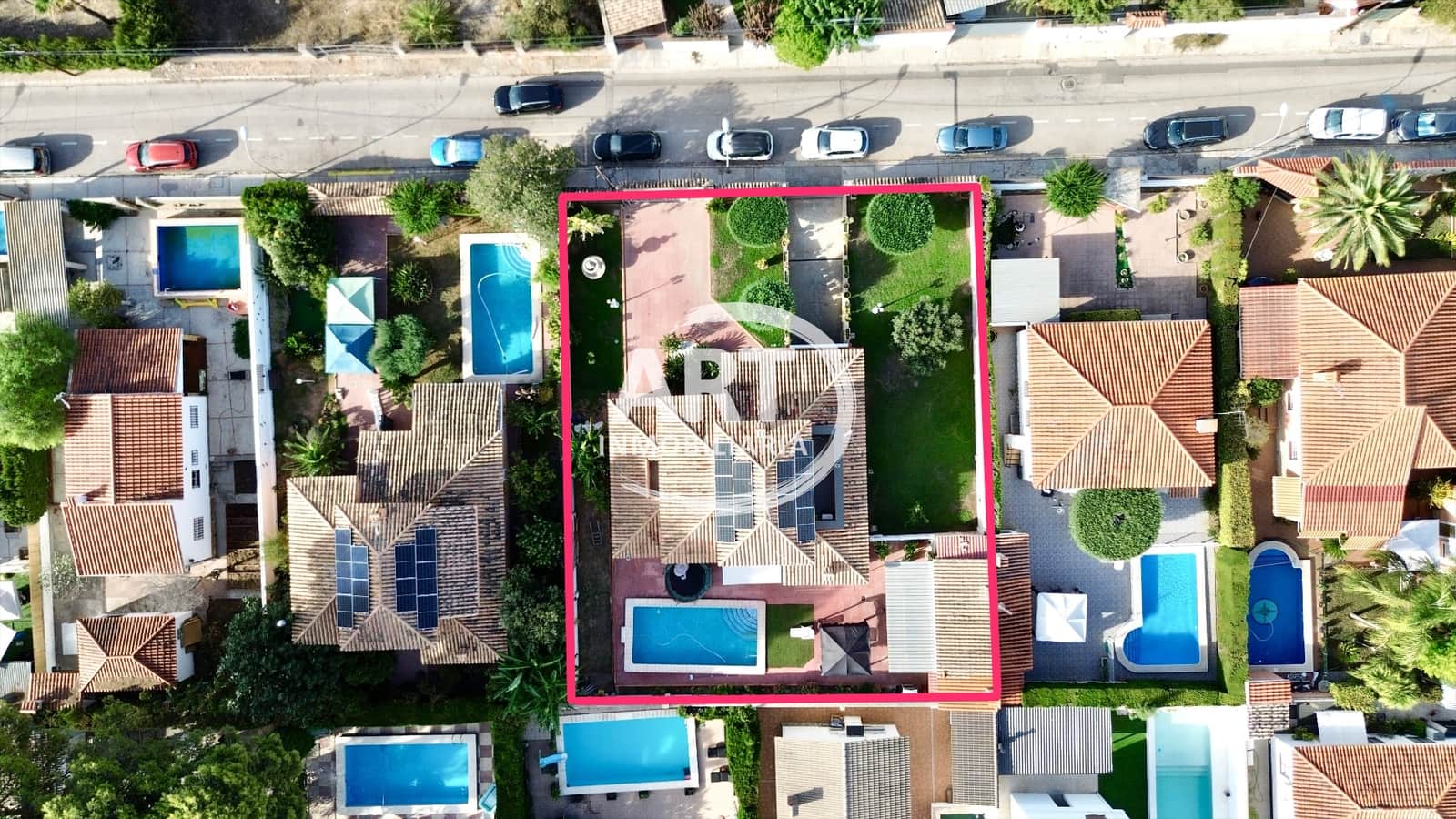 Chalet de 6 habitaciones en L'Eliana en venta con piscina garaje - 869.000 € (Ref: 10063755)