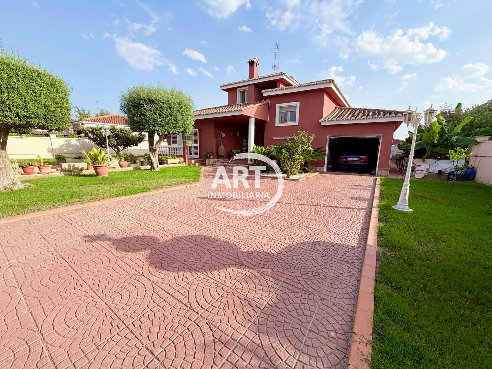 Chalet de 6 habitaciones en L'Eliana en venta con piscina garaje - 869.000 € (Ref: 10063755)