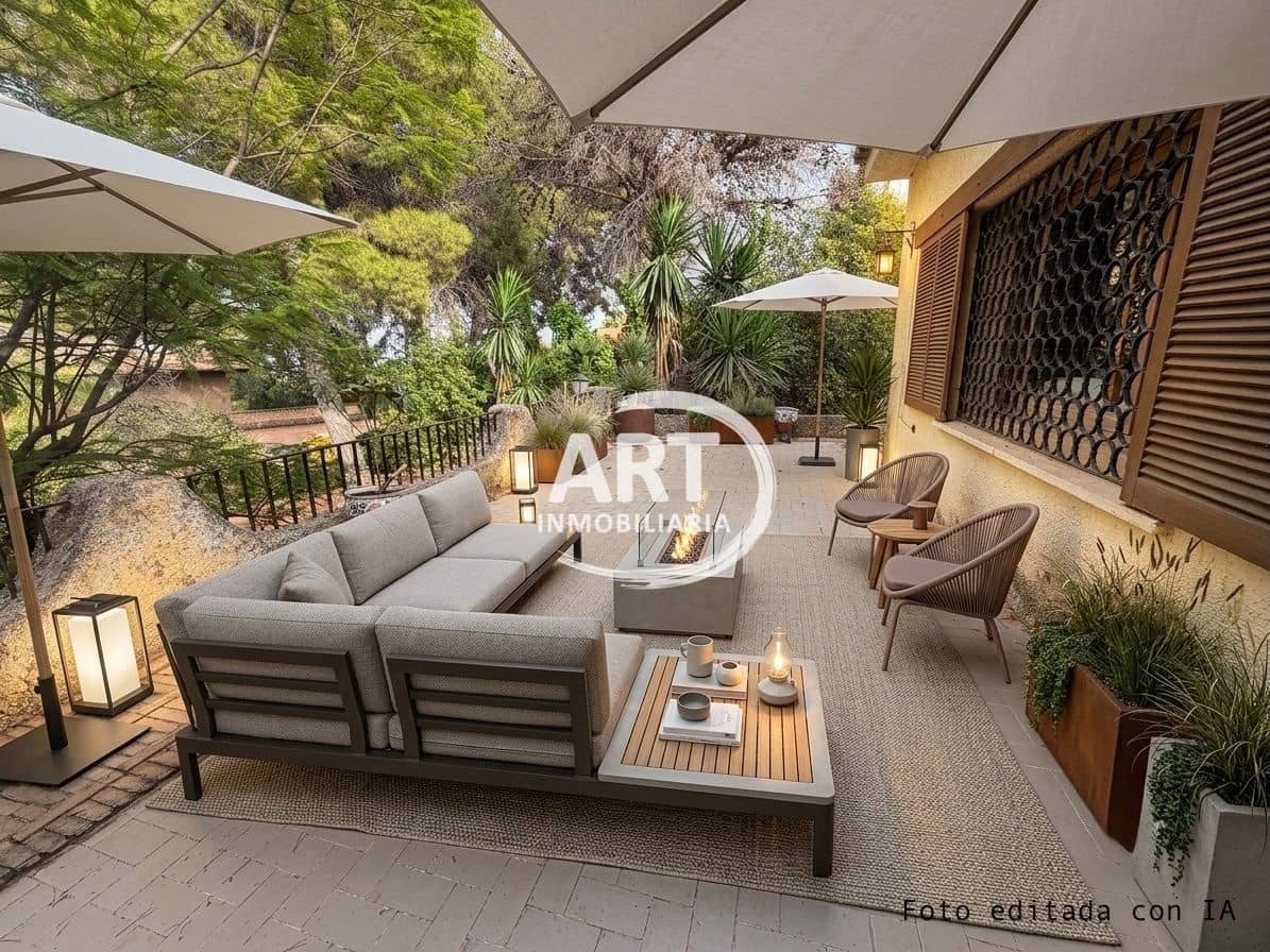 Chalet de 5 habitaciones en L'Eliana en venta con piscina garaje - 700.000 € (Ref: 10080369)