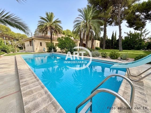 Chalet de 5 habitaciones en L'Eliana en venta con piscina garaje - 700.000 € (Ref: 10080369)