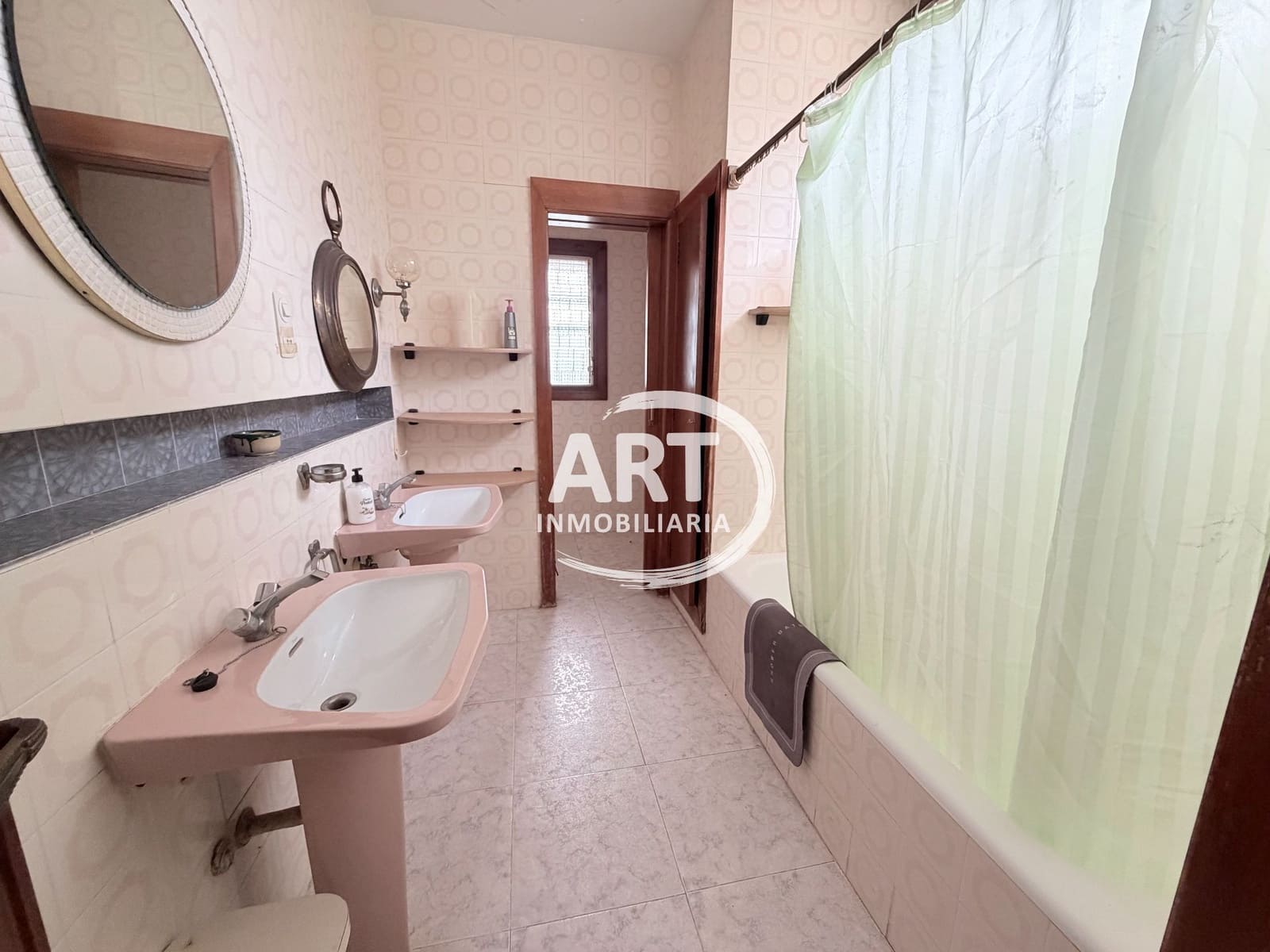 Chalet de 5 habitaciones en L'Eliana en venta con piscina garaje - 700.000 € (Ref: 10080369)