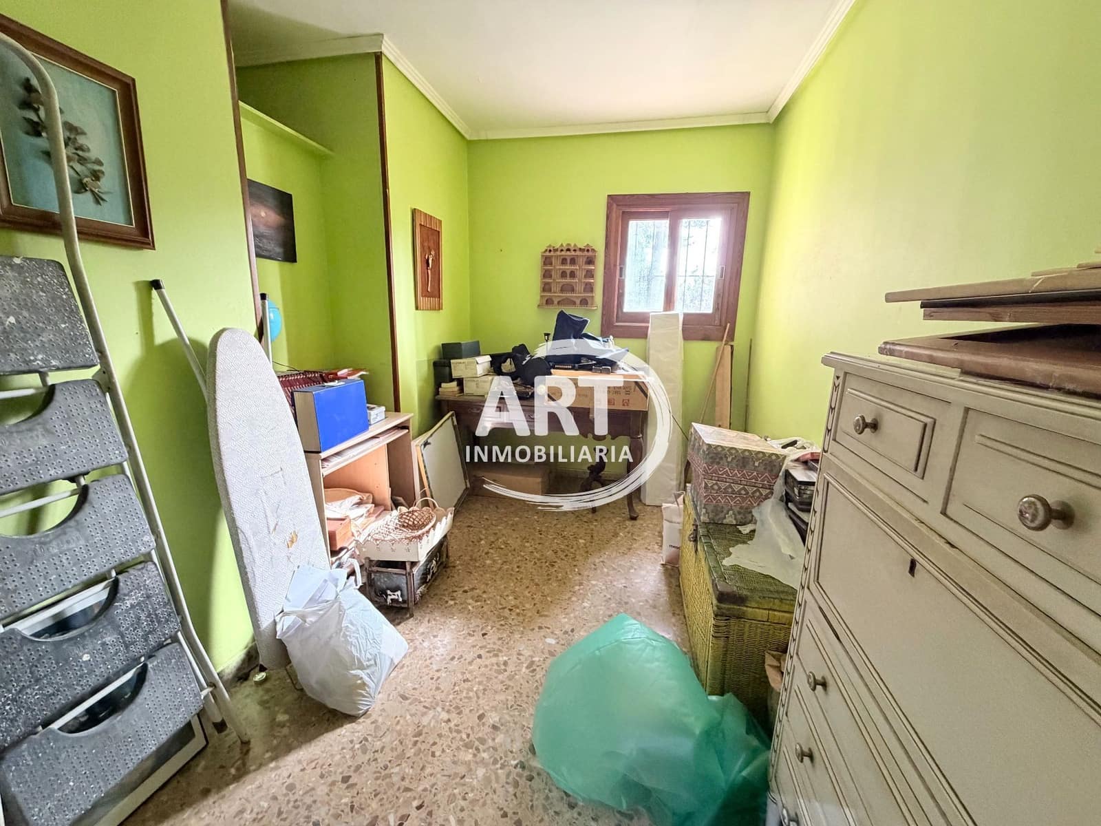 Chalet de 5 habitaciones en L'Eliana en venta con piscina garaje - 700.000 € (Ref: 10080369)