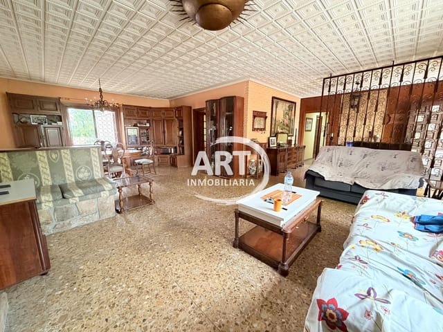 Chalet de 5 habitaciones en L'Eliana en venta con piscina garaje - 700.000 € (Ref: 10080369)