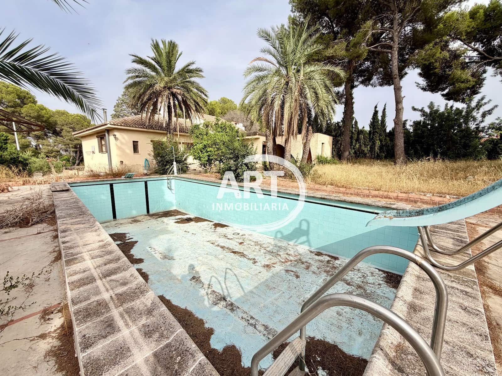 Chalet de 5 habitaciones en L'Eliana en venta con piscina garaje - 700.000 € (Ref: 10080369)