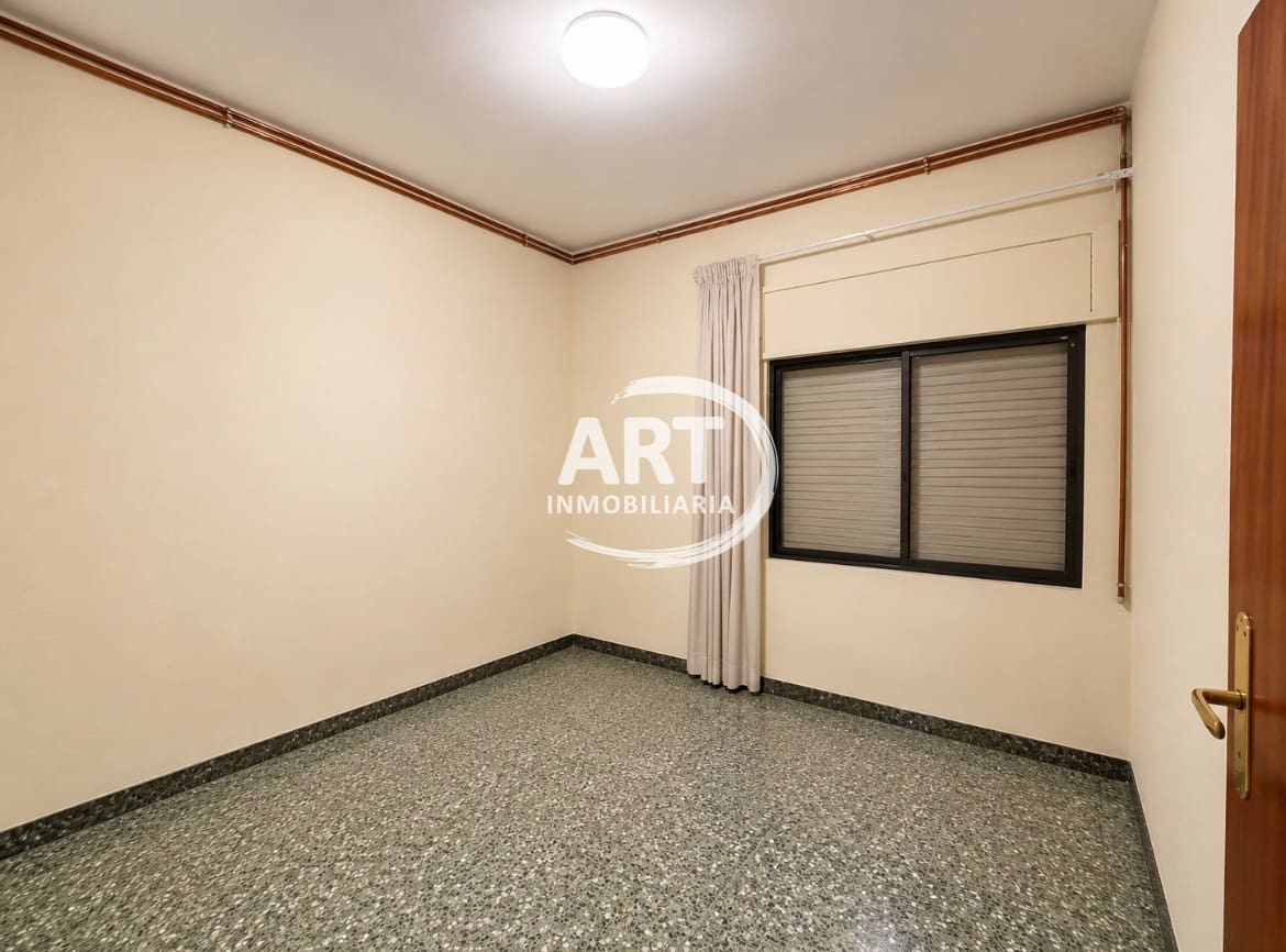 4 sypialnia Willa na sprzedaż w L'Eliana z basenem garażem - 850 000 € (Ref: 10080370)