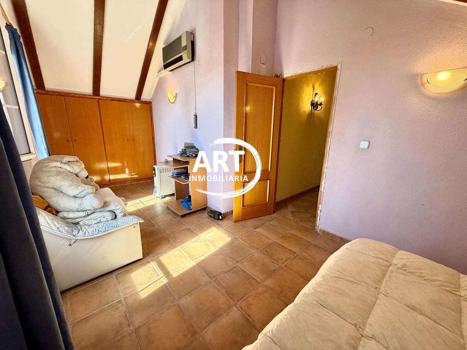 6 Zimmer Villa zu verkaufen in Cheste mit Pool Garage - 299.950 € (Ref: 10118723)