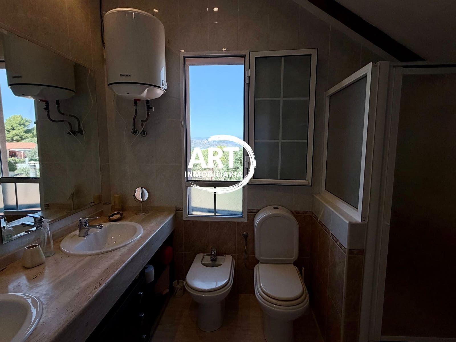 6 Zimmer Villa zu verkaufen in Cheste mit Pool Garage - 299.950 € (Ref: 10118723)