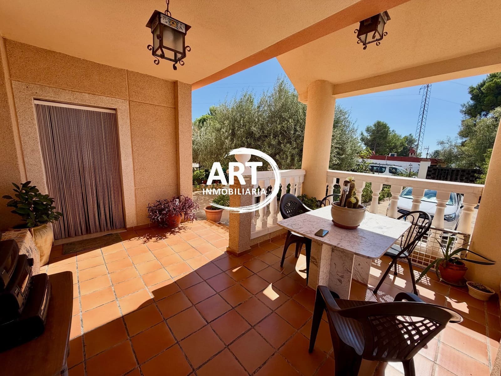 6 Zimmer Villa zu verkaufen in Cheste mit Pool Garage - 299.950 € (Ref: 10118723)