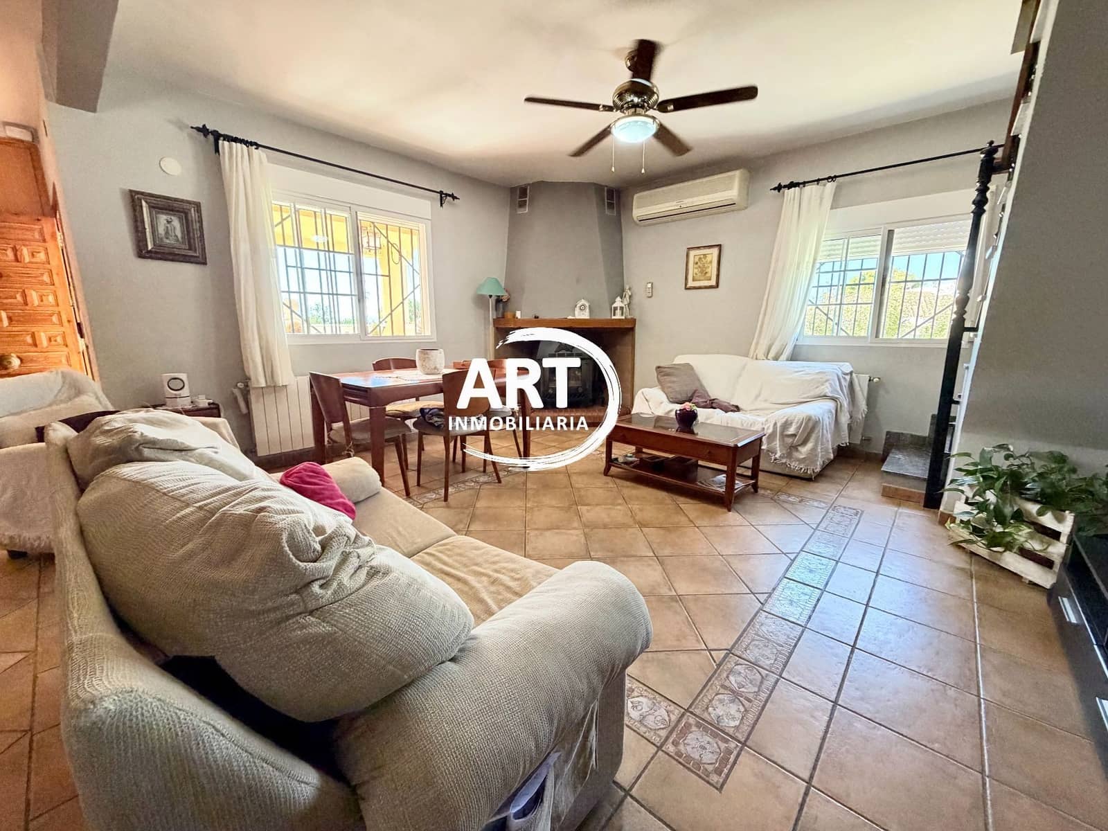 6 Zimmer Villa zu verkaufen in Cheste mit Pool Garage - 299.950 € (Ref: 10118723)