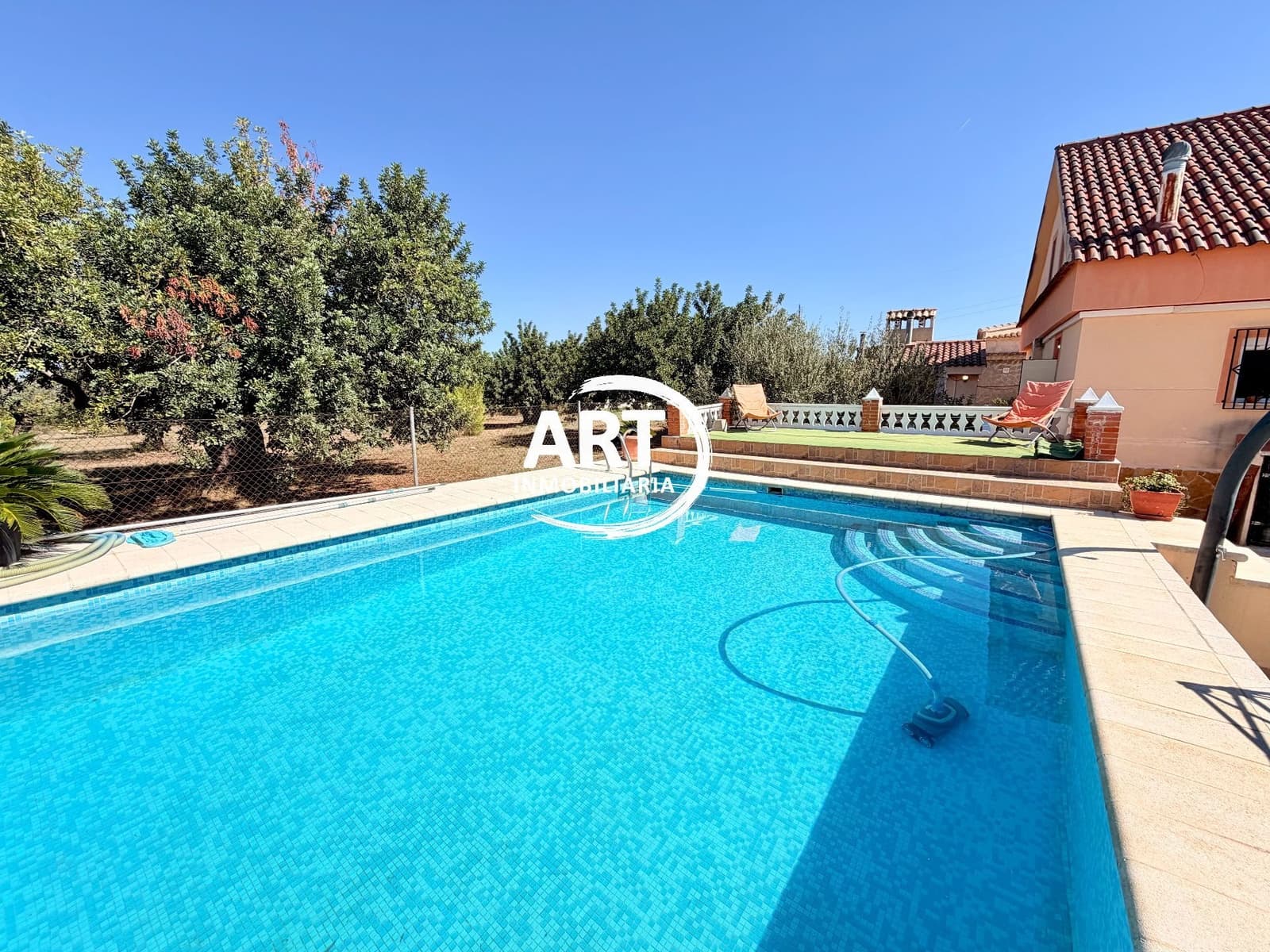 6 Zimmer Villa zu verkaufen in Cheste mit Pool Garage - 299.950 € (Ref: 10118723)