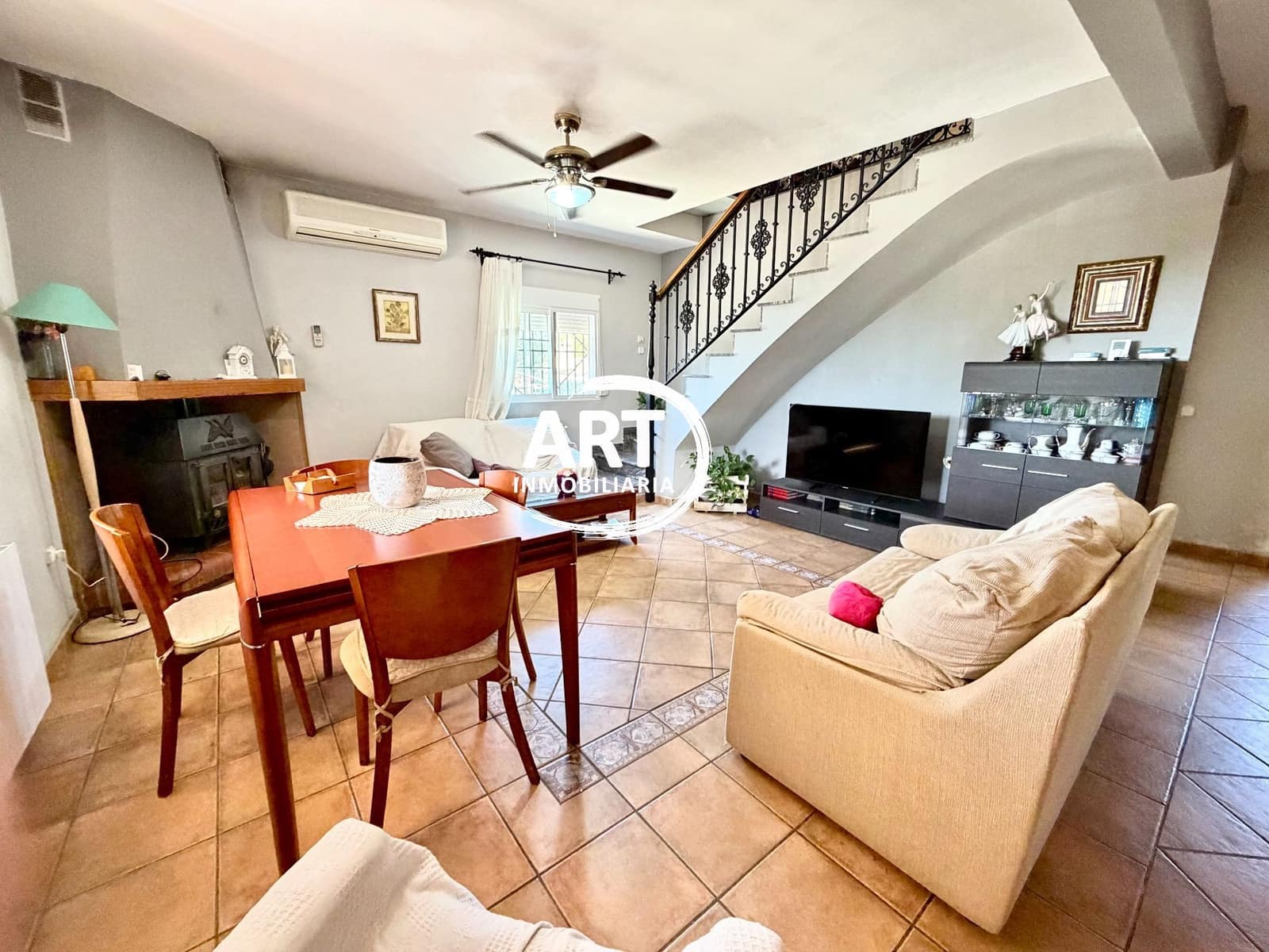 6 Zimmer Villa zu verkaufen in Cheste mit Pool Garage - 299.950 € (Ref: 10118723)