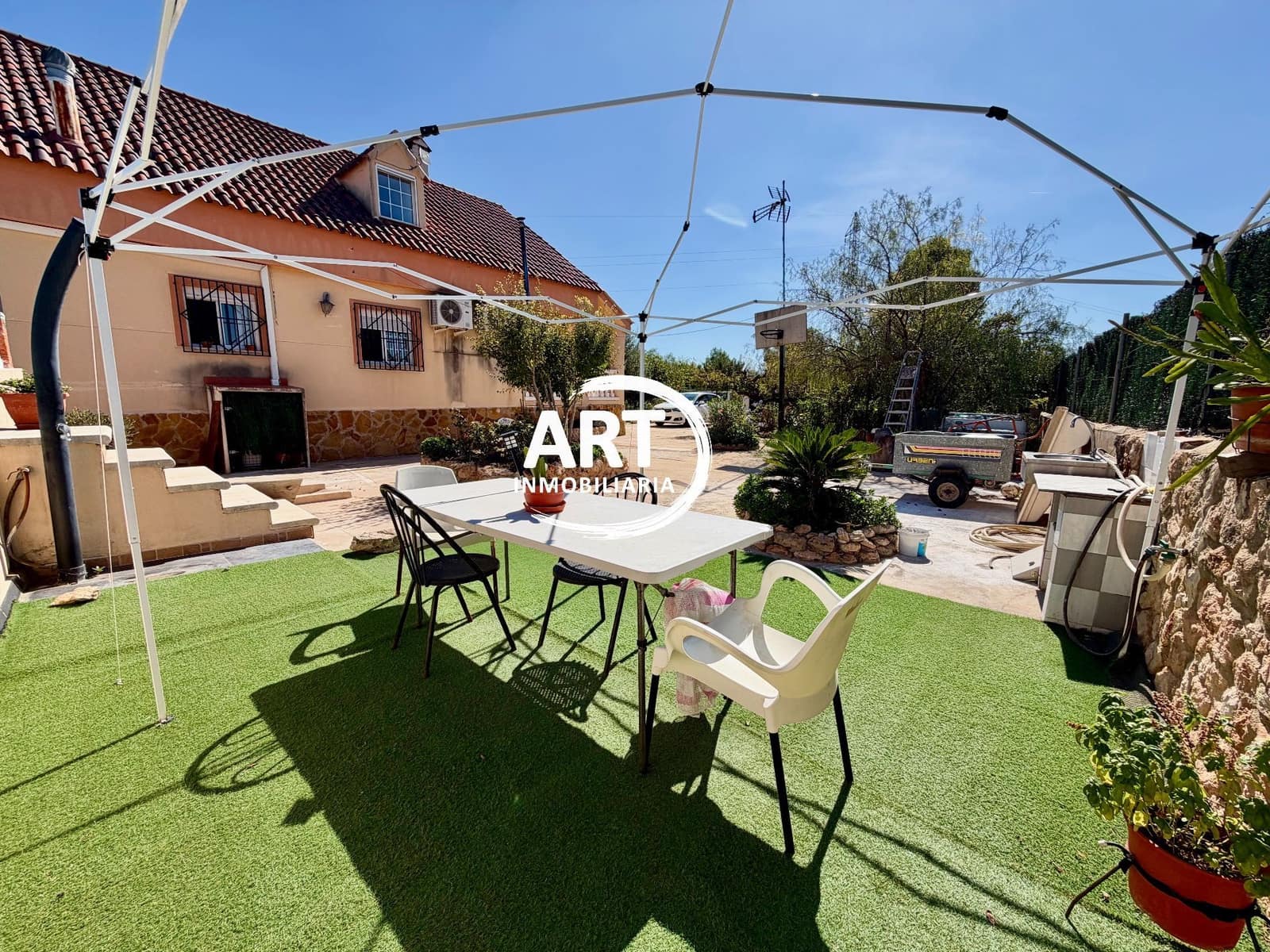 6 Zimmer Villa zu verkaufen in Cheste mit Pool Garage - 299.950 € (Ref: 10118723)