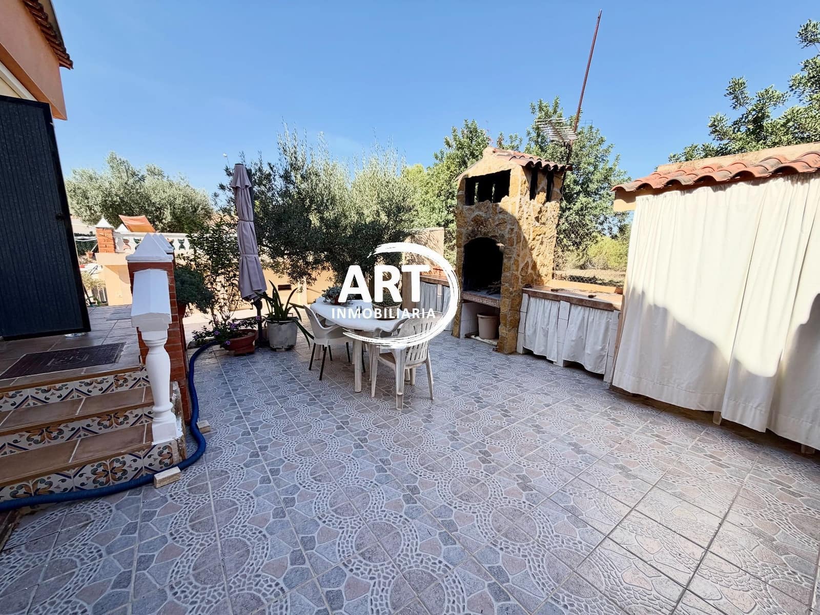 6 Zimmer Villa zu verkaufen in Cheste mit Pool Garage - 299.950 € (Ref: 10118723)