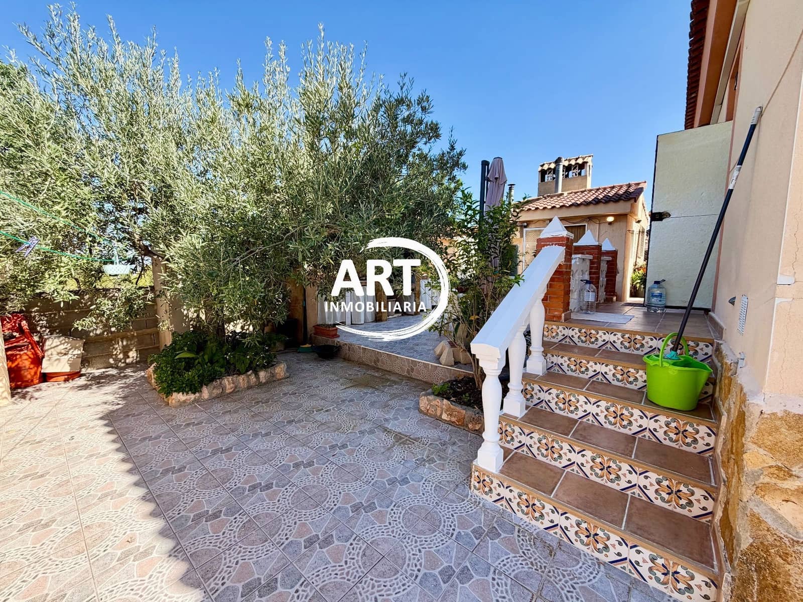 6 Zimmer Villa zu verkaufen in Cheste mit Pool Garage - 299.950 € (Ref: 10118723)