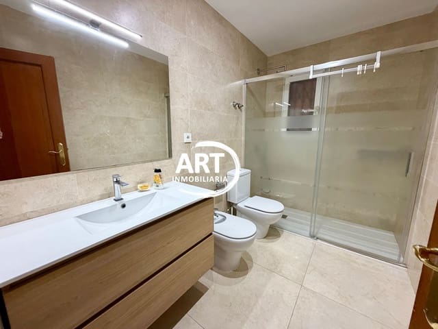 Chalet de 4 habitaciones en L'Eliana en alquiler con piscina garaje - 3.000 € (Ref: 10123388)