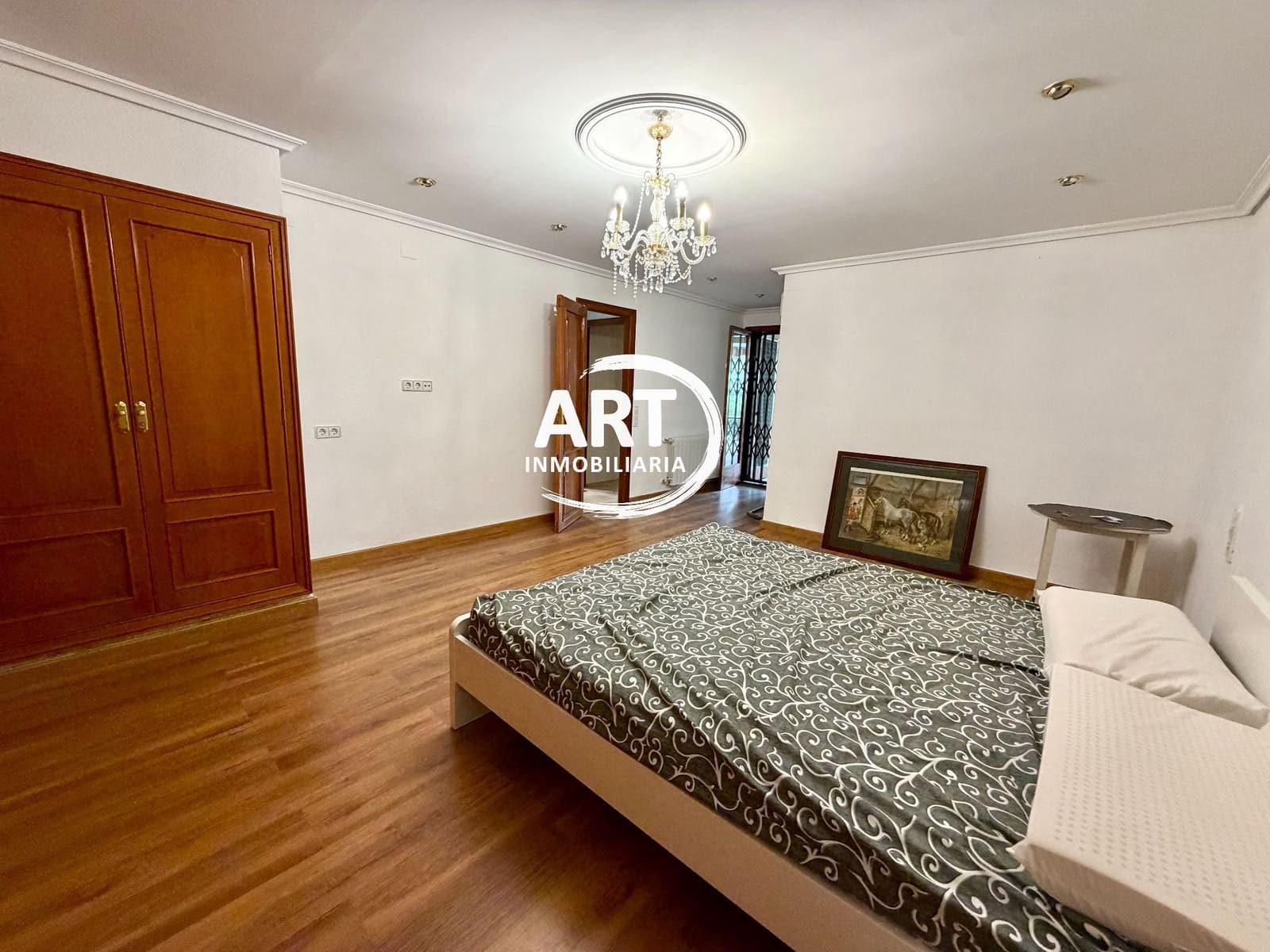 Chalet de 4 habitaciones en L'Eliana en alquiler con piscina garaje - 3.000 € (Ref: 10123388)