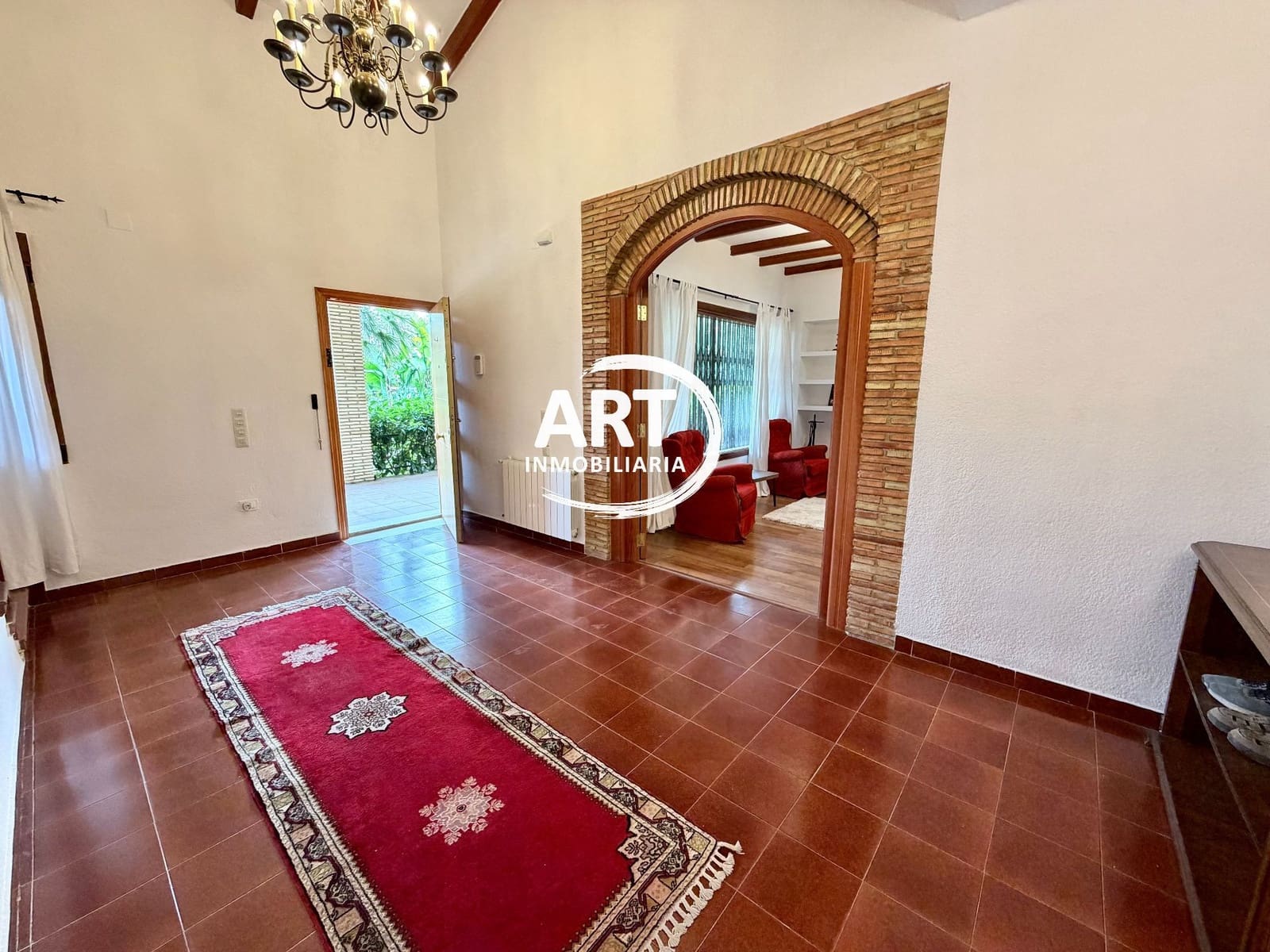 Chalet de 4 habitaciones en L'Eliana en alquiler con piscina garaje - 3.000 € (Ref: 10123388)