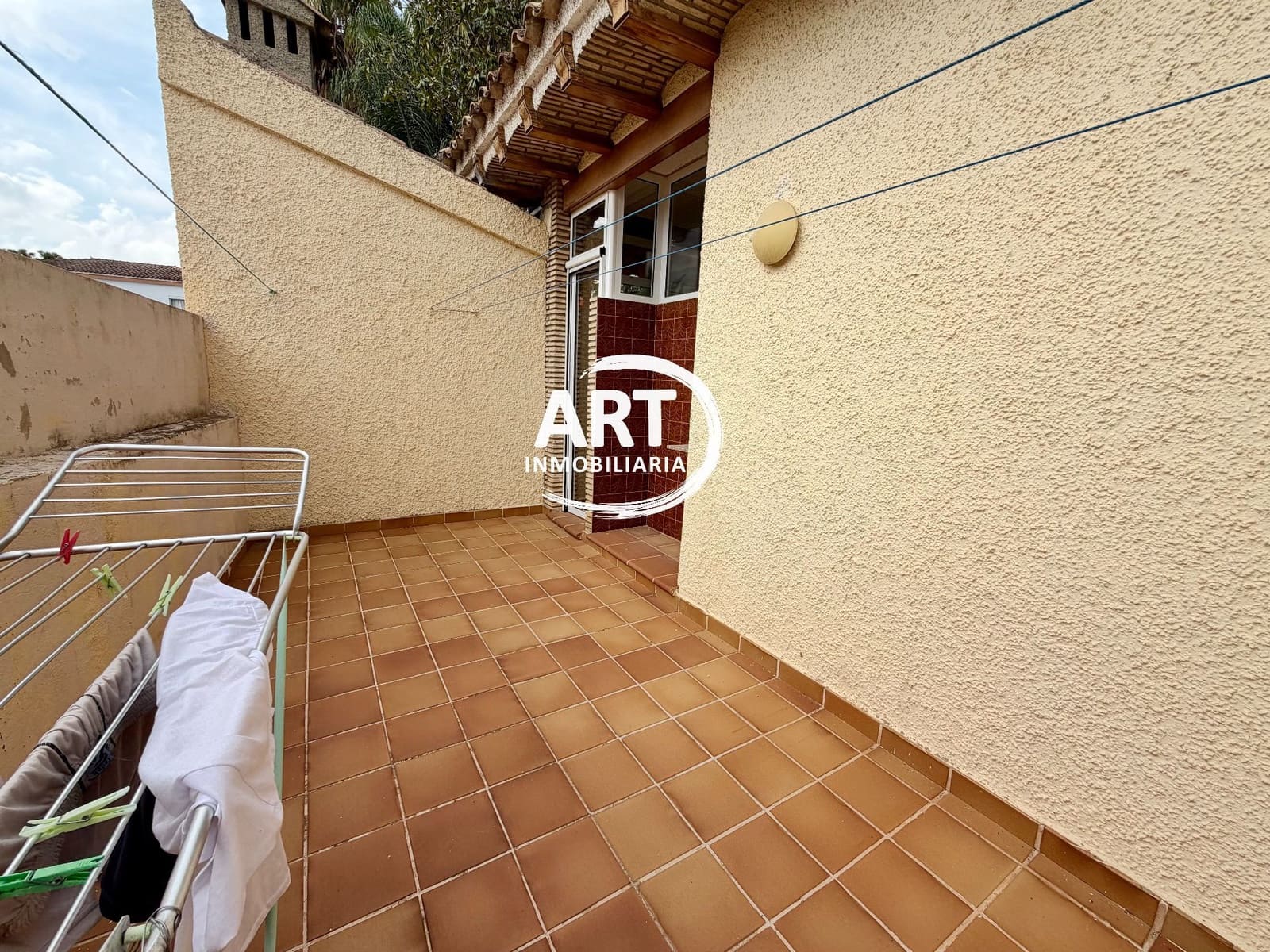 Chalet de 4 habitaciones en L'Eliana en alquiler con piscina garaje - 3.000 € (Ref: 10123388)