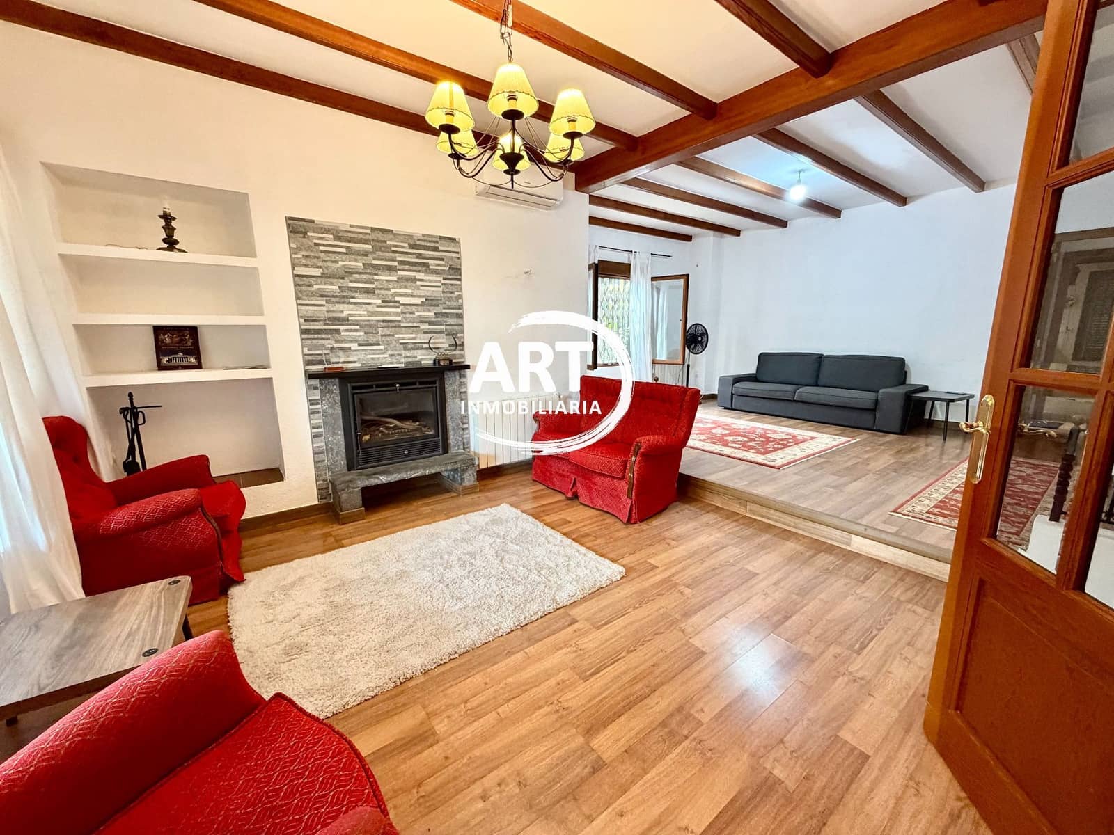 Chalet de 4 habitaciones en L'Eliana en alquiler con piscina garaje - 3.000 € (Ref: 10123388)