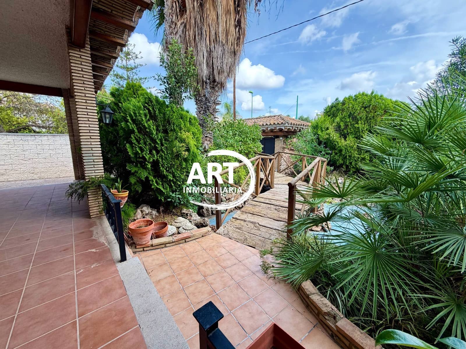 Chalet de 4 habitaciones en L'Eliana en alquiler con piscina garaje - 3.000 € (Ref: 10123388)