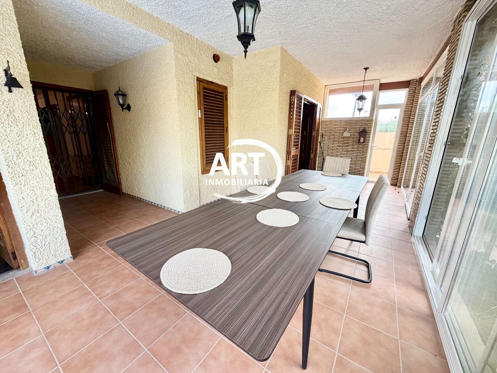 Chalet de 4 habitaciones en L'Eliana en alquiler con piscina garaje - 3.000 € (Ref: 10123388)