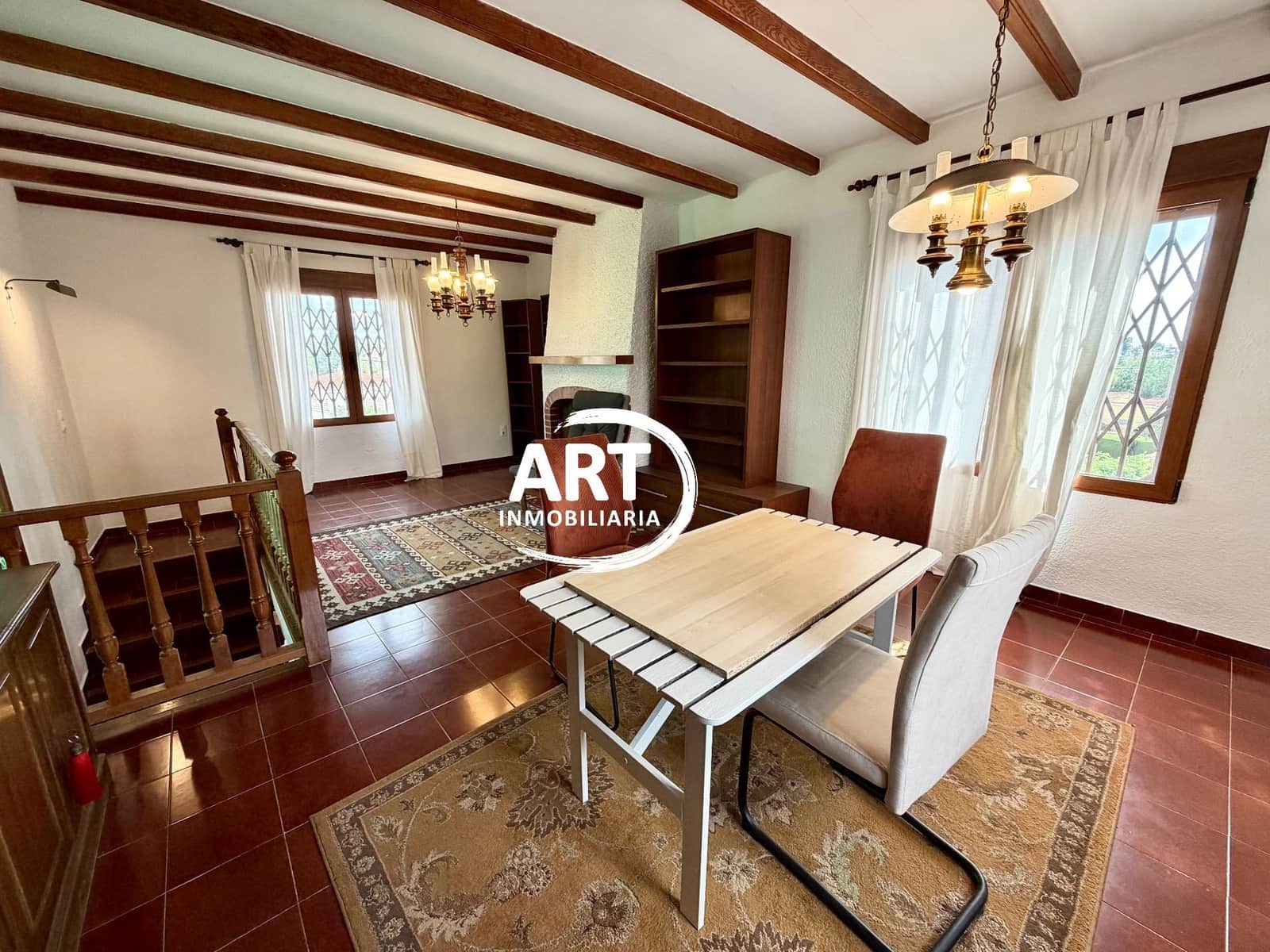 Chalet de 4 habitaciones en L'Eliana en alquiler con piscina garaje - 3.000 € (Ref: 10123388)