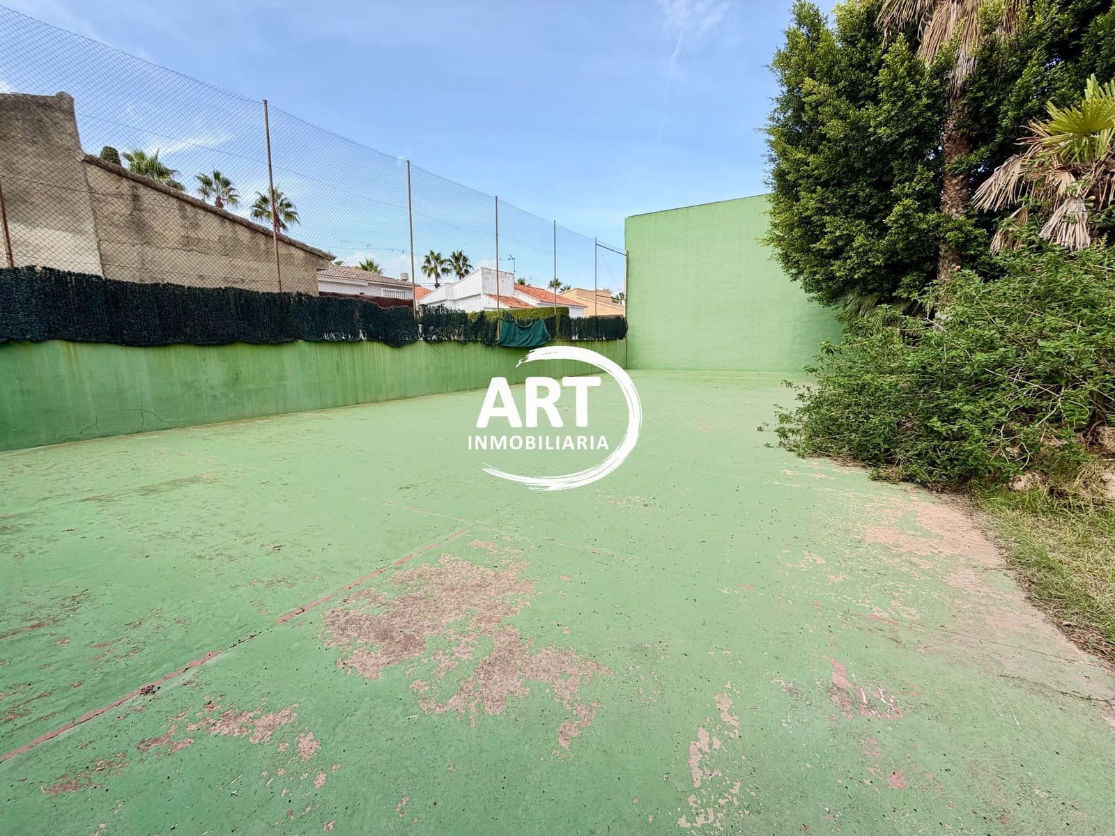 Chalet de 4 habitaciones en L'Eliana en alquiler con piscina garaje - 3.000 € (Ref: 10123388)
