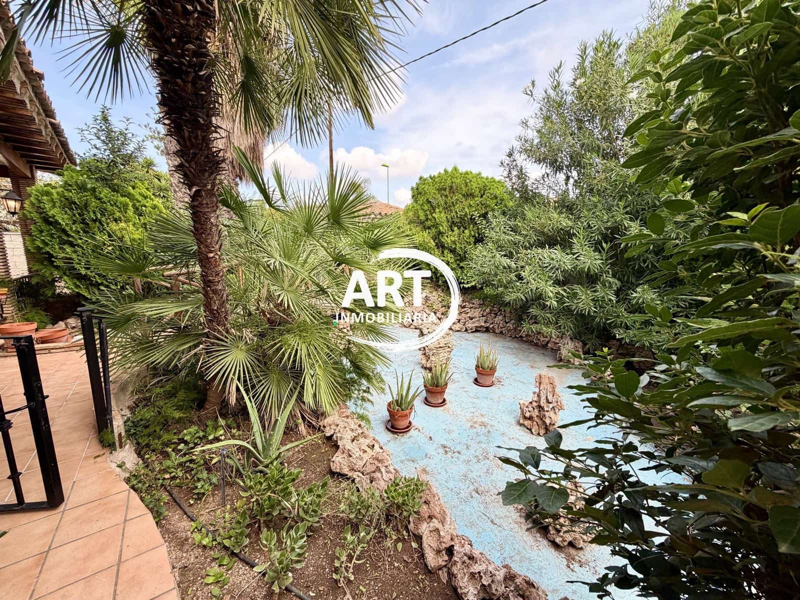Chalet de 4 habitaciones en L'Eliana en alquiler con piscina garaje - 3.000 € (Ref: 10123388)