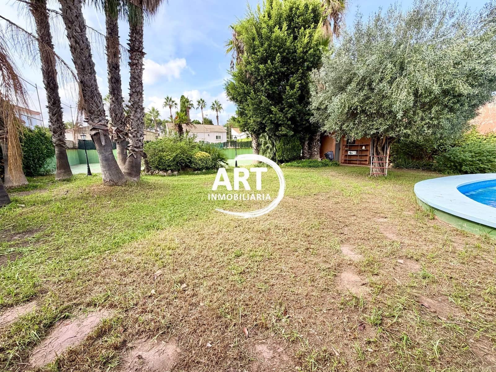 Chalet de 4 habitaciones en L'Eliana en alquiler con piscina garaje - 3.000 € (Ref: 10123388)