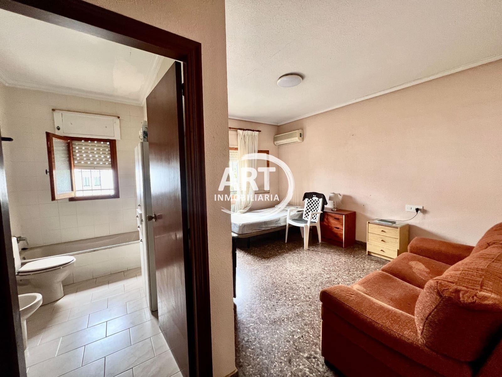 3 Zimmer Villa zu verkaufen in Riba-roja de Turia mit Pool - 460.000 € (Ref: 10123389)