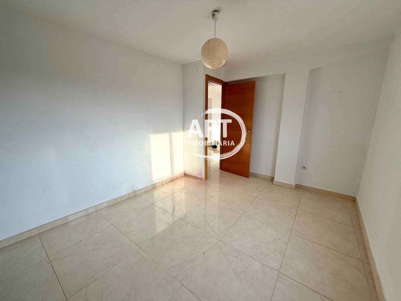 2 slaapkamer Flat te koop in L'Eliana - € 220.000 (Ref: 10123390)