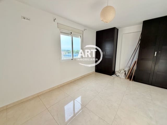 2 slaapkamer Flat te koop in L'Eliana - € 220.000 (Ref: 10123390)