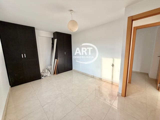 2 slaapkamer Flat te koop in L'Eliana - € 220.000 (Ref: 10123390)