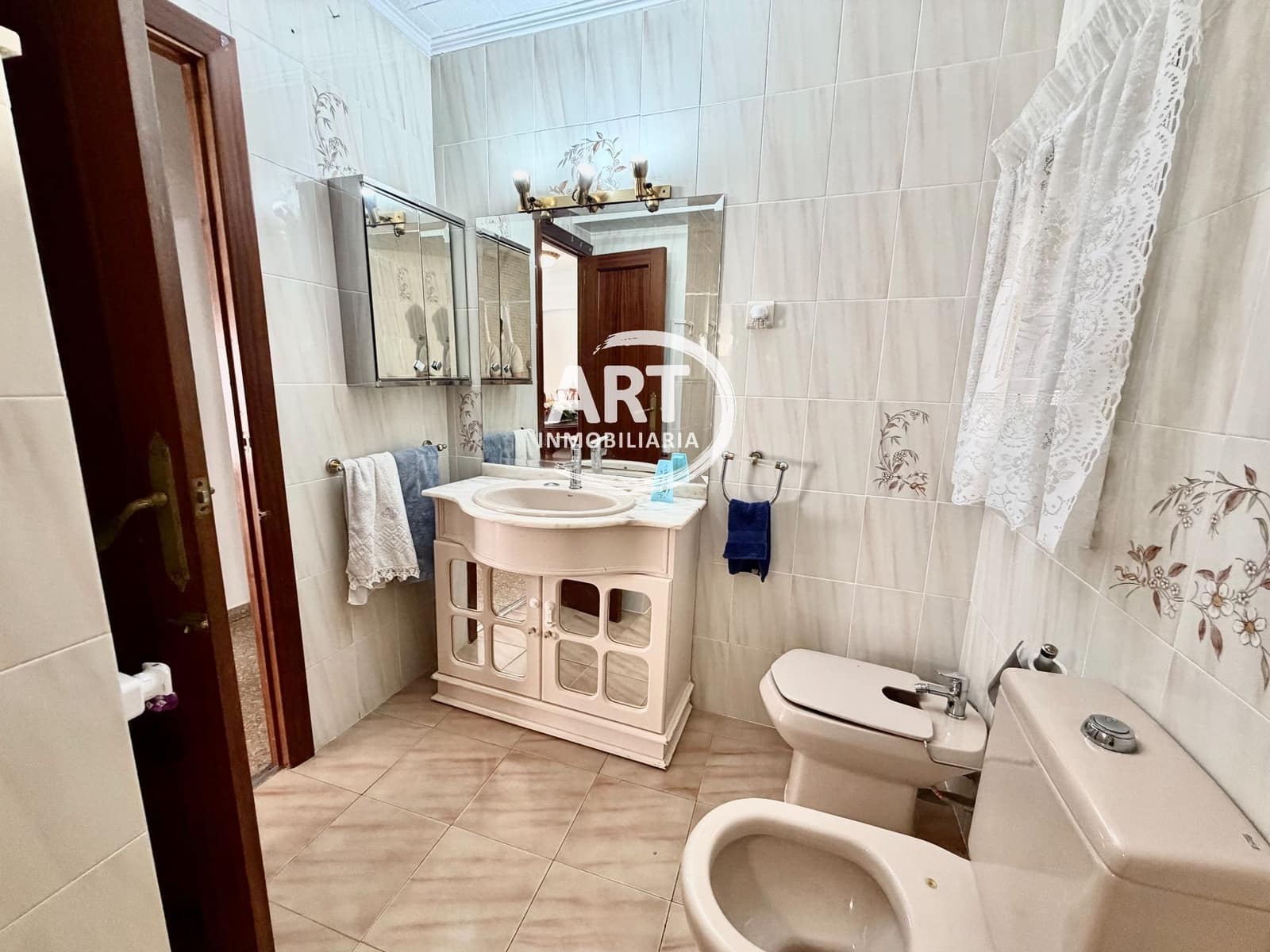 4 sovrum Lägenhet till salu i Valencia stad - 300 000 € (Ref: 10131153)