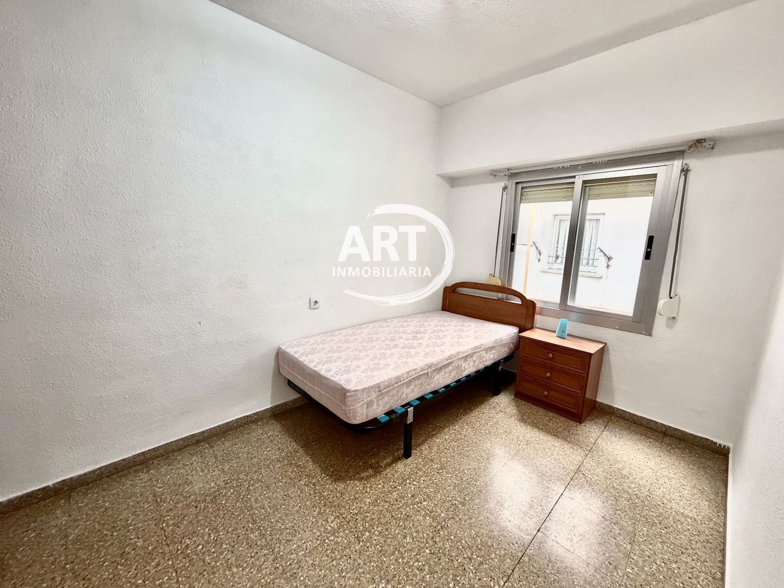 4 sovrum Lägenhet till salu i Valencia stad - 300 000 € (Ref: 10131153)