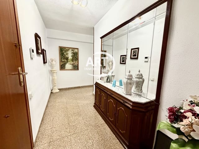 4 sovrum Lägenhet till salu i Valencia stad - 300 000 € (Ref: 10131153)