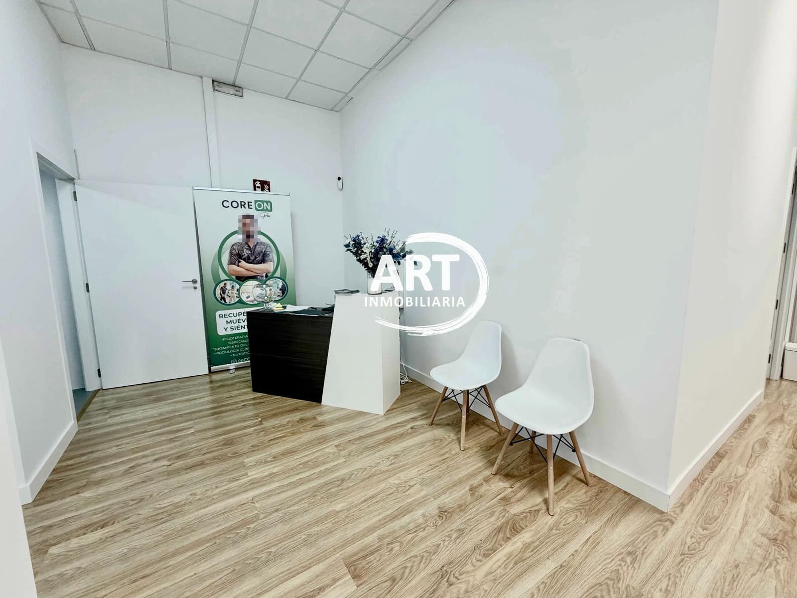 Local Comercial de 3 habitaciones en València ciudad en venta - 230.000 € (Ref: 10141651)