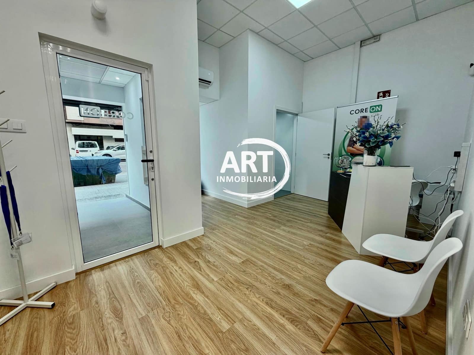 Local Comercial de 3 habitaciones en València ciudad en venta - 230.000 € (Ref: 10141651)