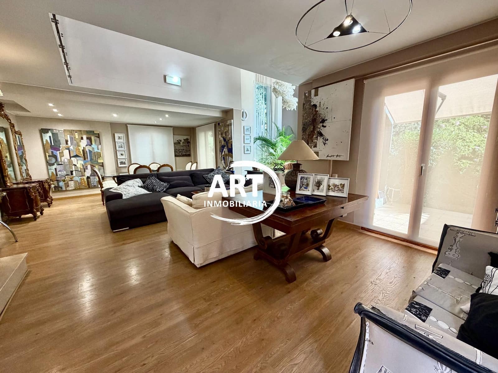 4 slaapkamer Villa te huur in Riba-roja de Turia met zwembad garage - € 3.600 (Ref: 10154569)