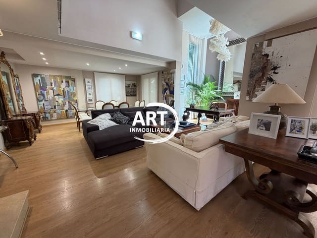 4 slaapkamer Villa te huur in Riba-roja de Túria met zwembad garage - € 3.600 (Ref: 10154569)