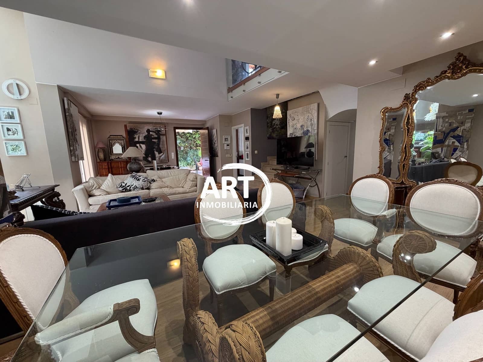 4 slaapkamer Villa te huur in Riba-roja de Turia met zwembad garage - € 3.600 (Ref: 10154569)