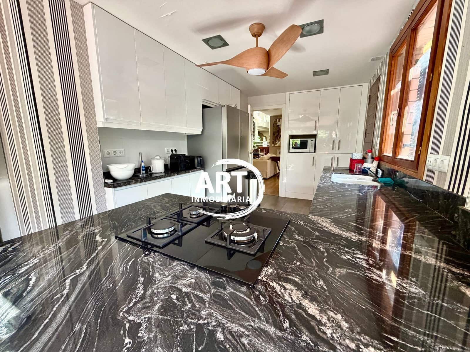 4 slaapkamer Villa te huur in Riba-roja de Turia met zwembad garage - € 3.600 (Ref: 10154569)