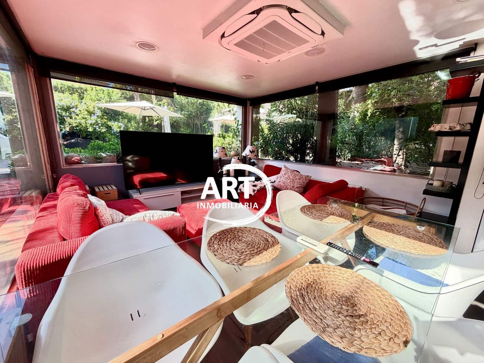 4 slaapkamer Villa te huur in Riba-roja de Turia met zwembad garage - € 3.600 (Ref: 10154569)