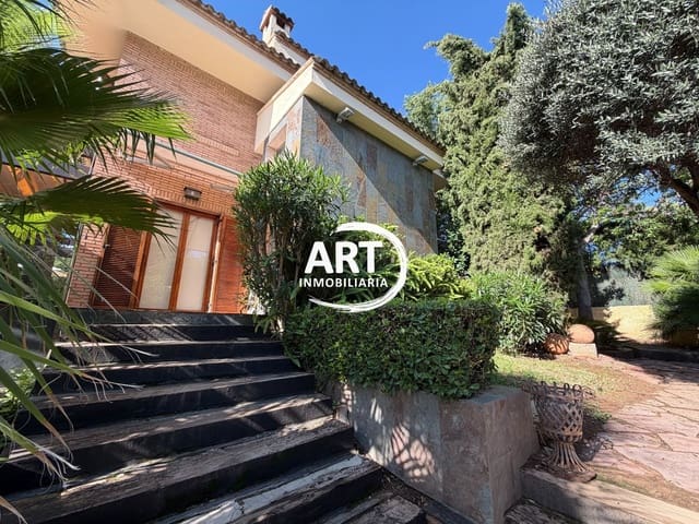 4 slaapkamer Villa te huur in Riba-roja de Túria met zwembad garage - € 3.600 (Ref: 10154569)