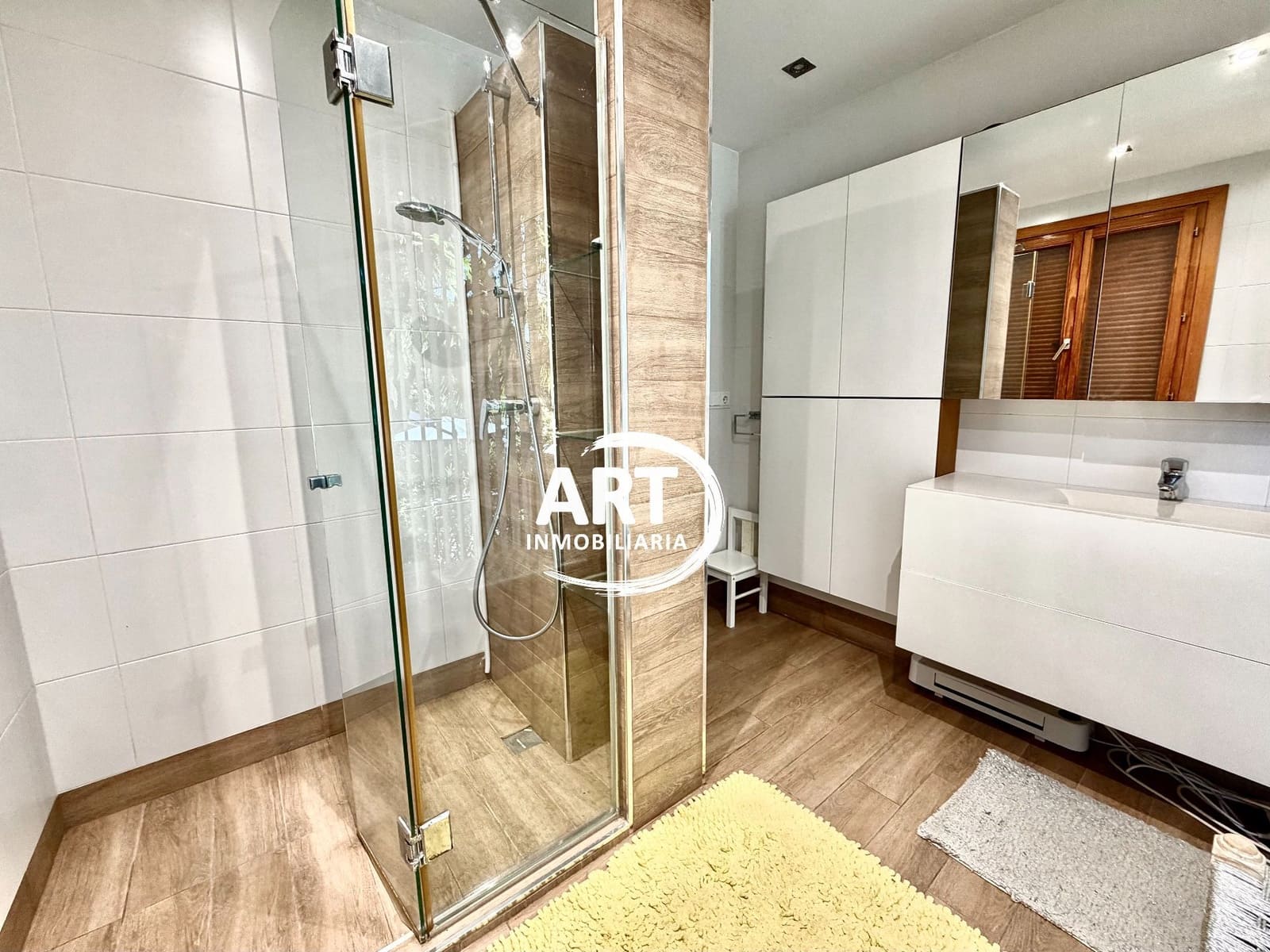4 slaapkamer Villa te huur in Riba-roja de Turia met zwembad garage - € 3.600 (Ref: 10154569)