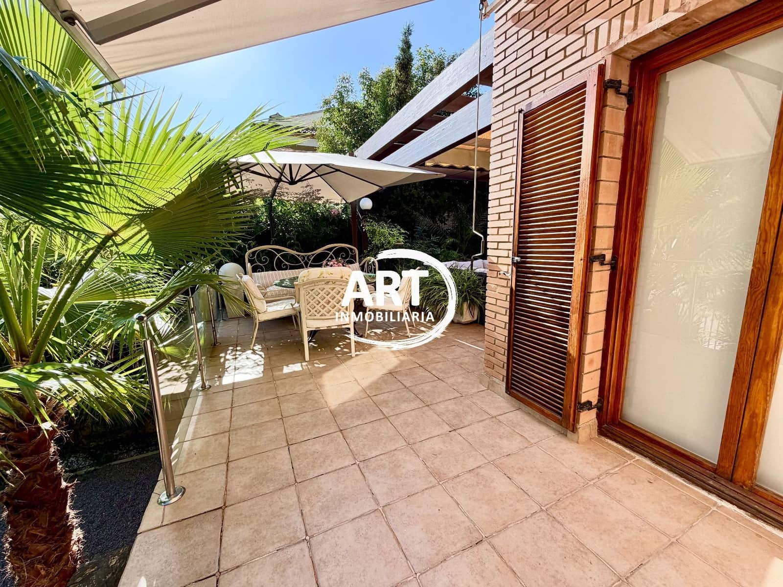 4 slaapkamer Villa te huur in Riba-roja de Turia met zwembad garage - € 3.600 (Ref: 10154569)
