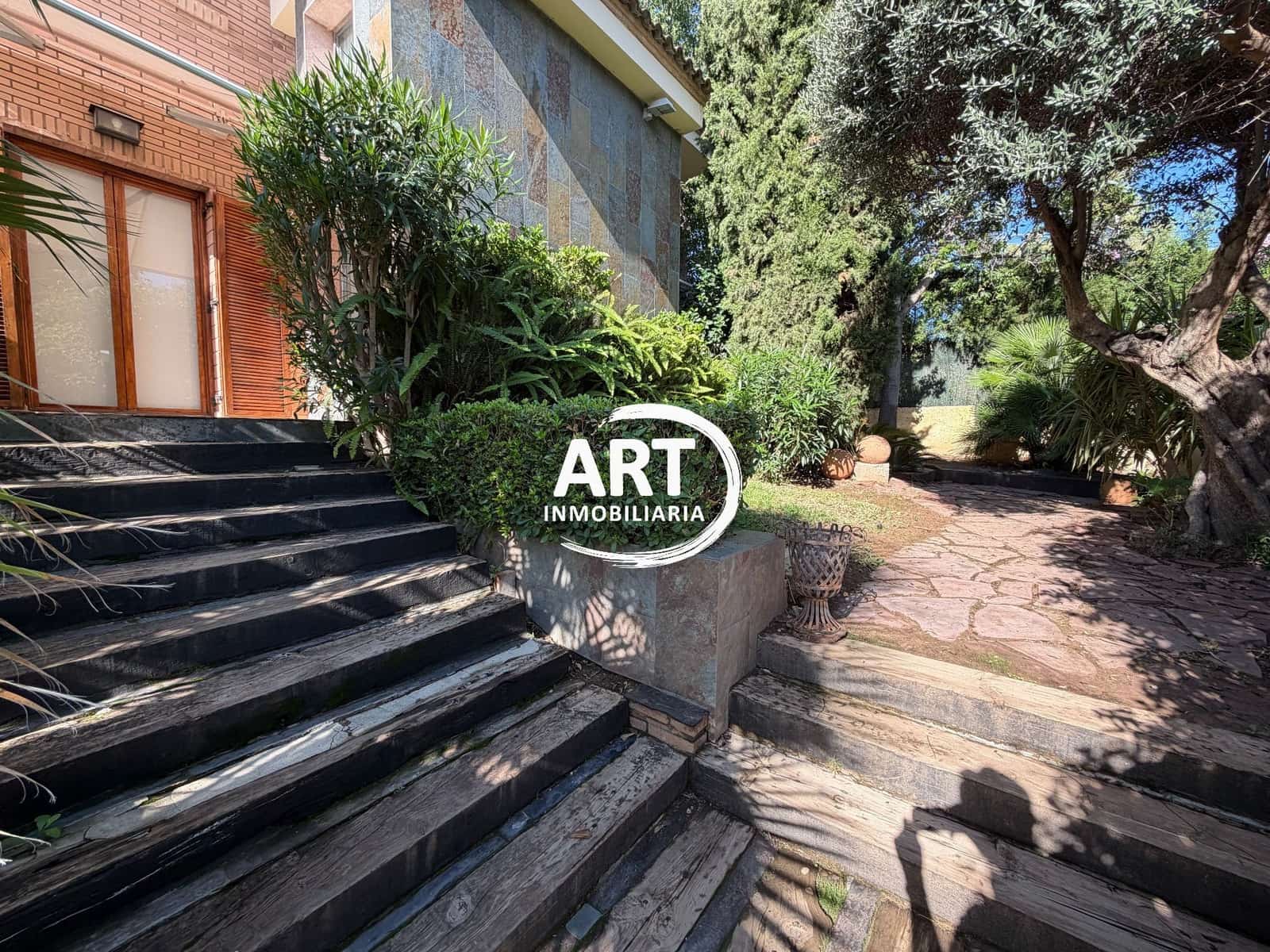 4 slaapkamer Villa te huur in Riba-roja de Turia met zwembad garage - € 3.600 (Ref: 10154569)