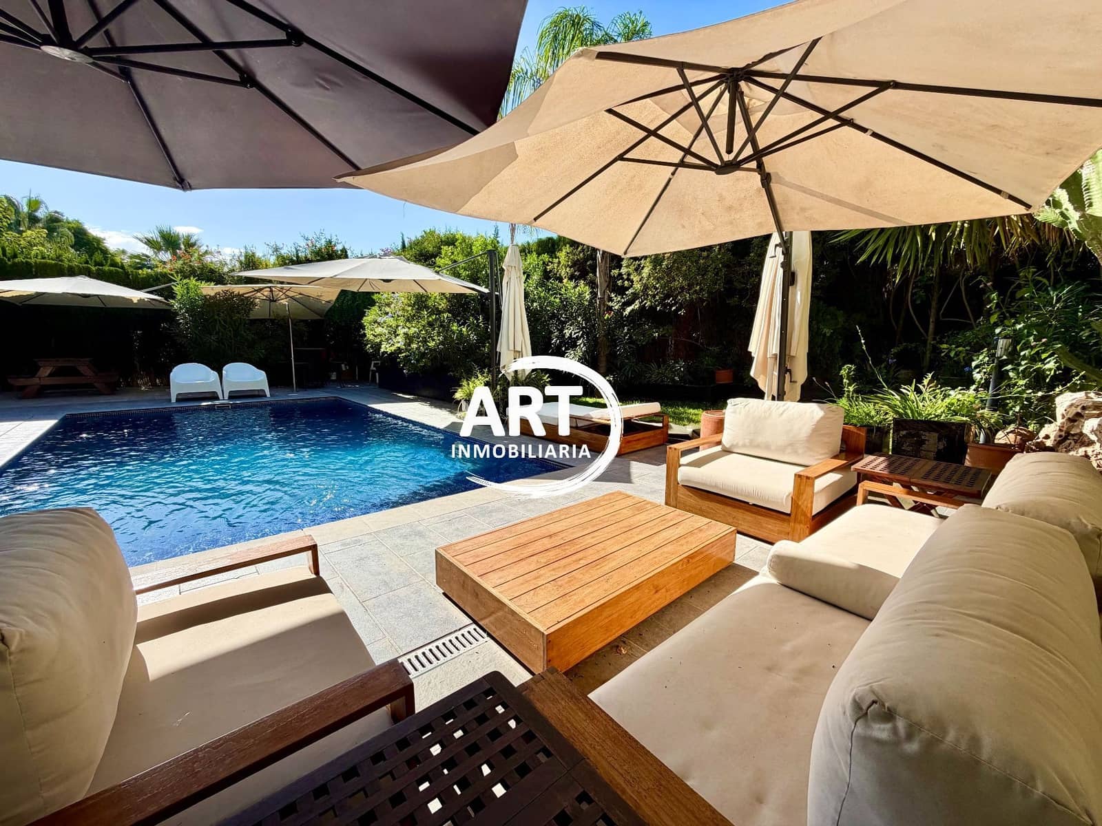 4 slaapkamer Villa te huur in Riba-roja de Turia met zwembad garage - € 3.600 (Ref: 10154569)