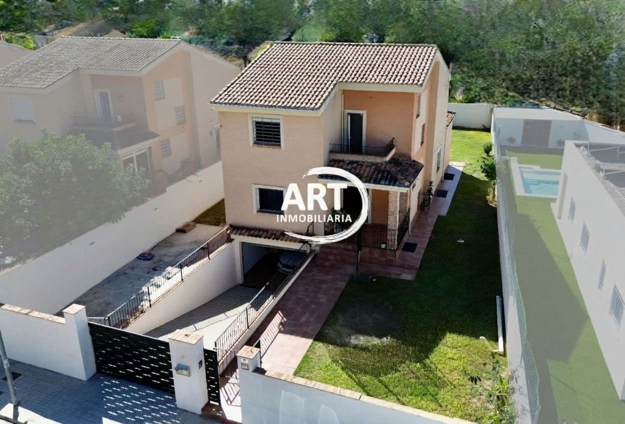 4 slaapkamer Villa te koop in L'Eliana met garage - € 630.000 (Ref: 10157201)